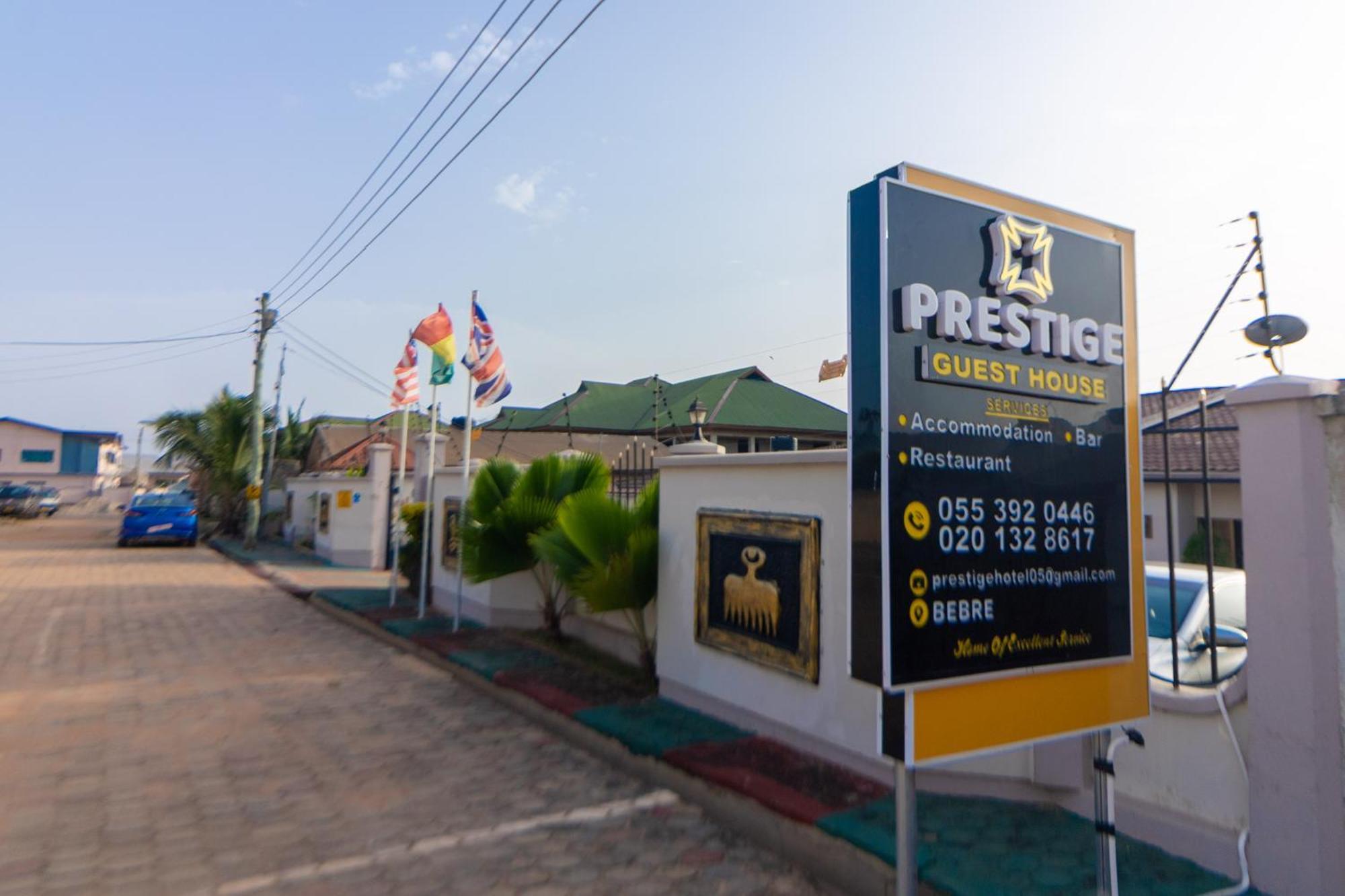 Prestige Guesthouse ,Ksi Кумаси Экстерьер фото